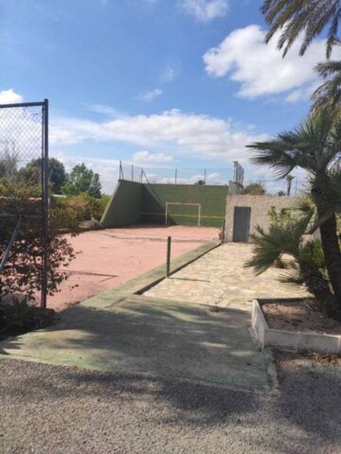 Venta de chalet en Elche-Elx