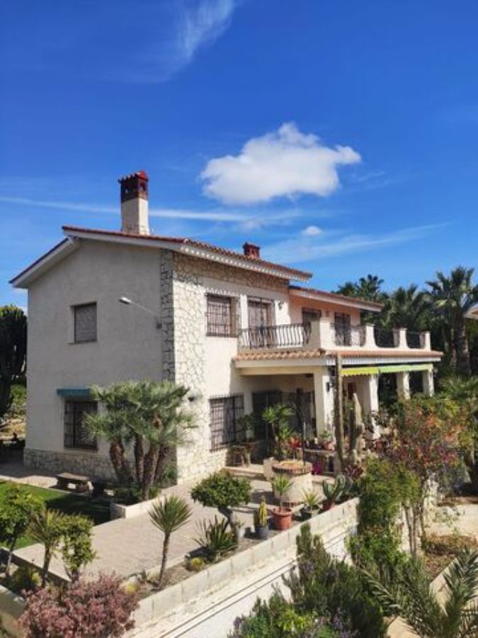 Venta de chalet en Elche-Elx