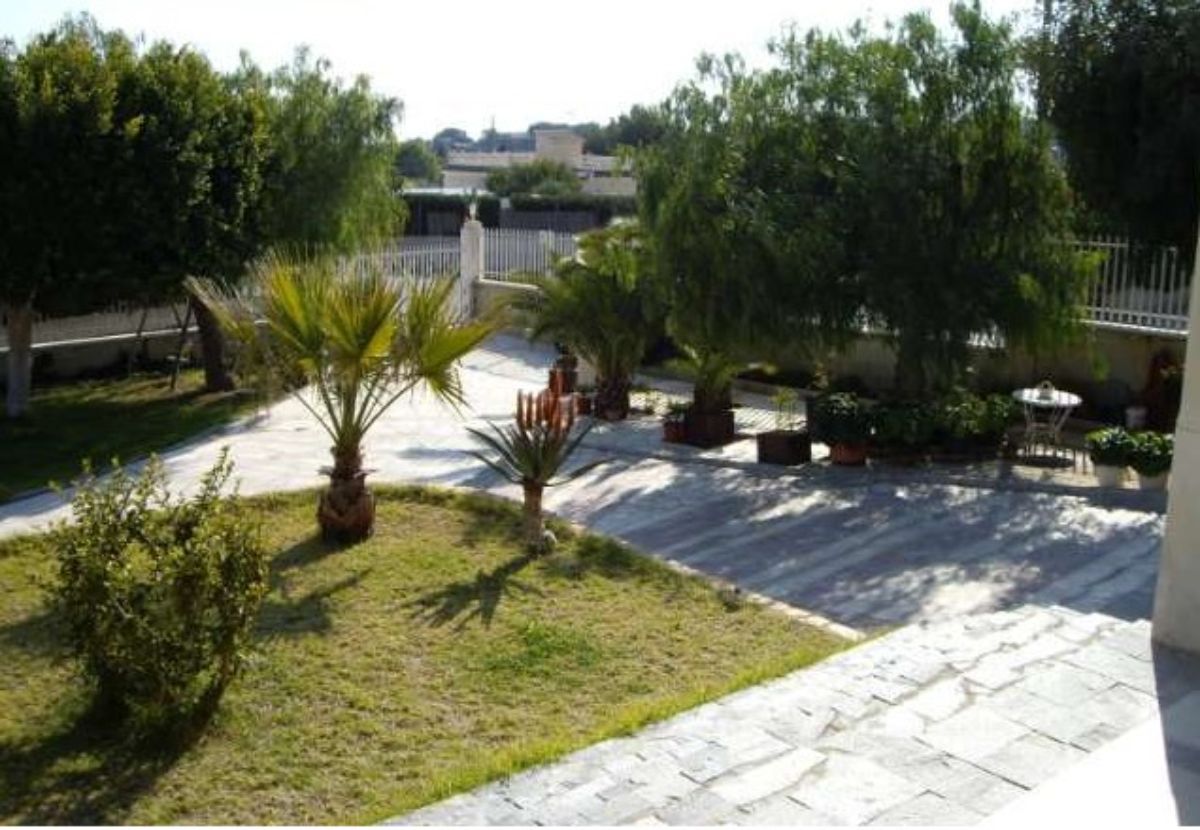 Venta de chalet en Elche-Elx