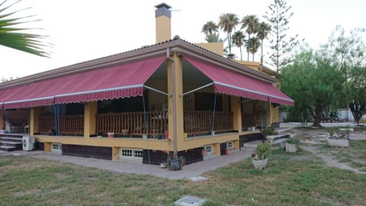 Venta de chalet en Elche-Elx