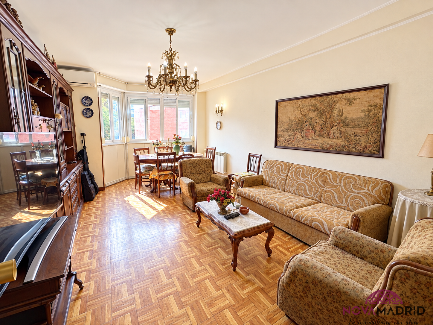 Salón