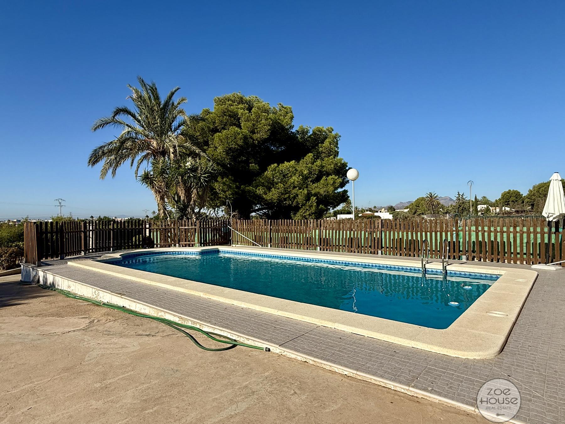 Venta de chalet en Elche-Elx