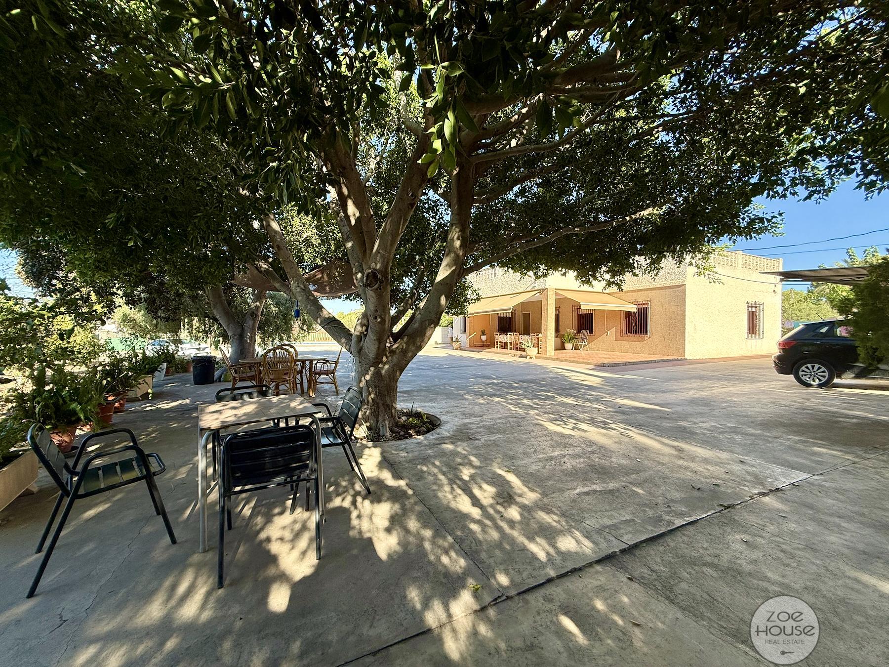 Venta de chalet en Elche-Elx