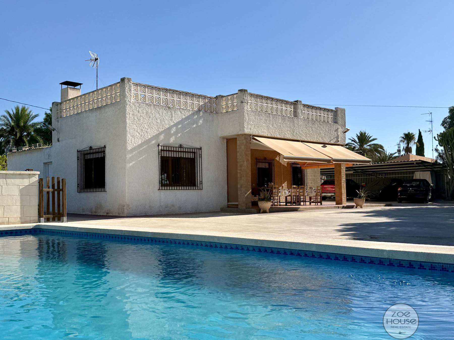 Venta de chalet en Elche-Elx