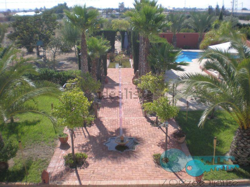 Zu verkaufen von chalet in
 Elche-Elx