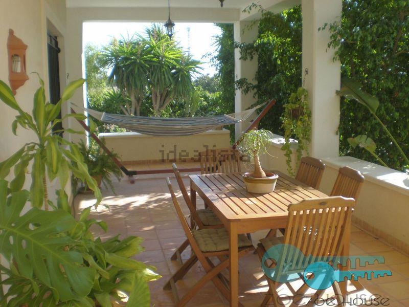 Zu verkaufen von chalet in
 Elche-Elx