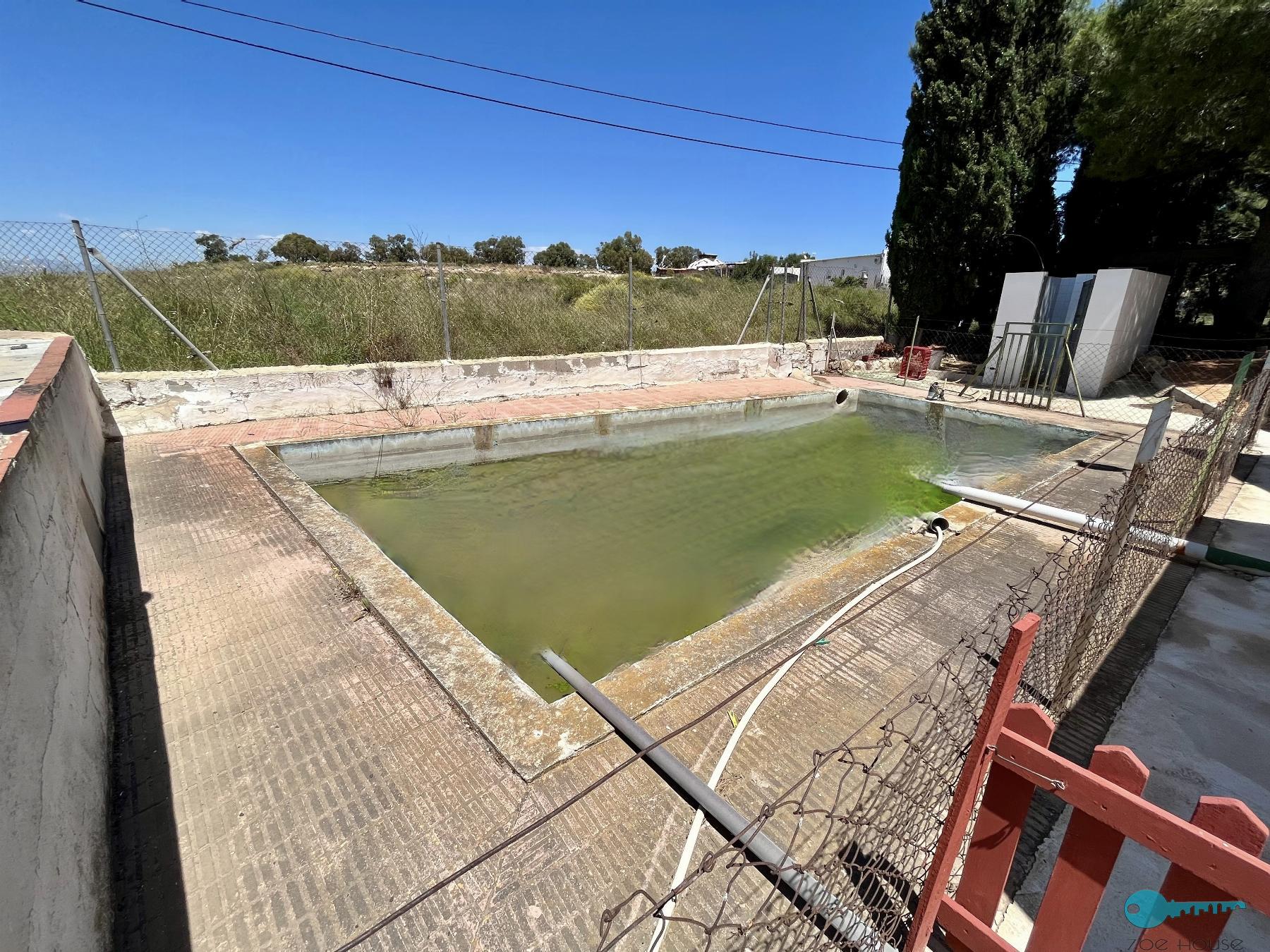 Zu verkaufen von chalet in
 Elche-Elx