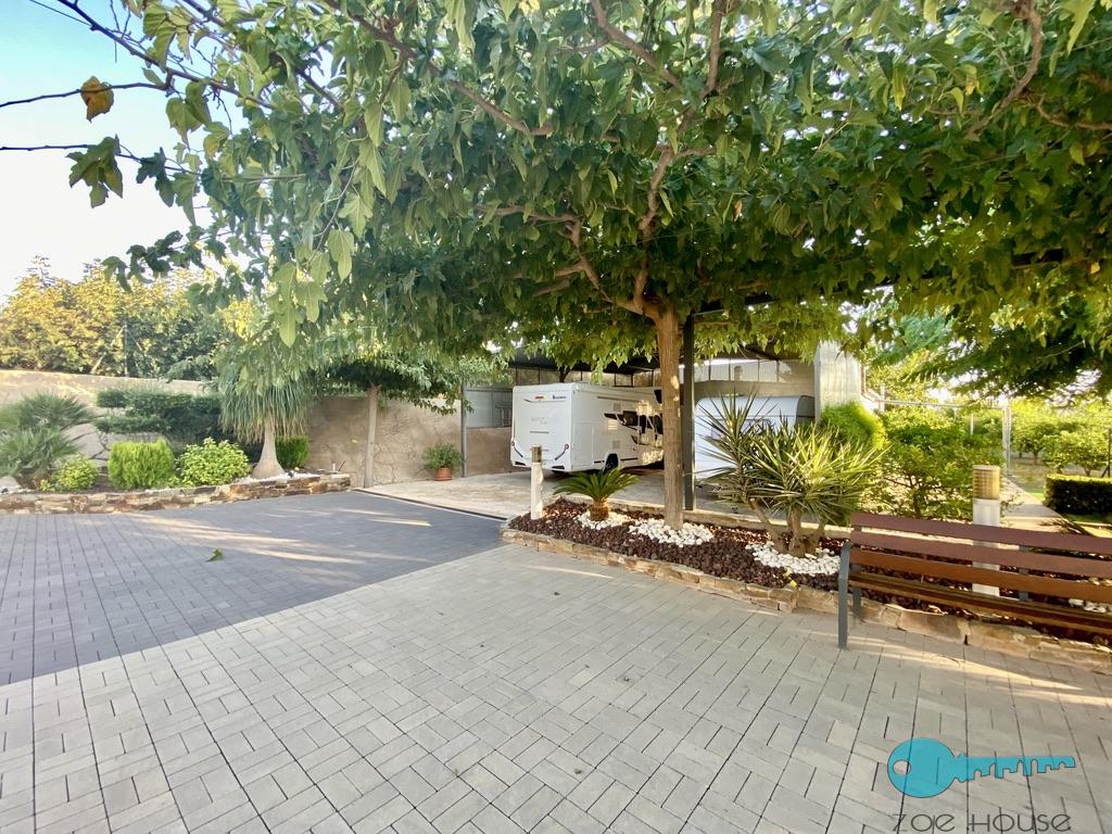 For sale of chalet in Elche-Elx