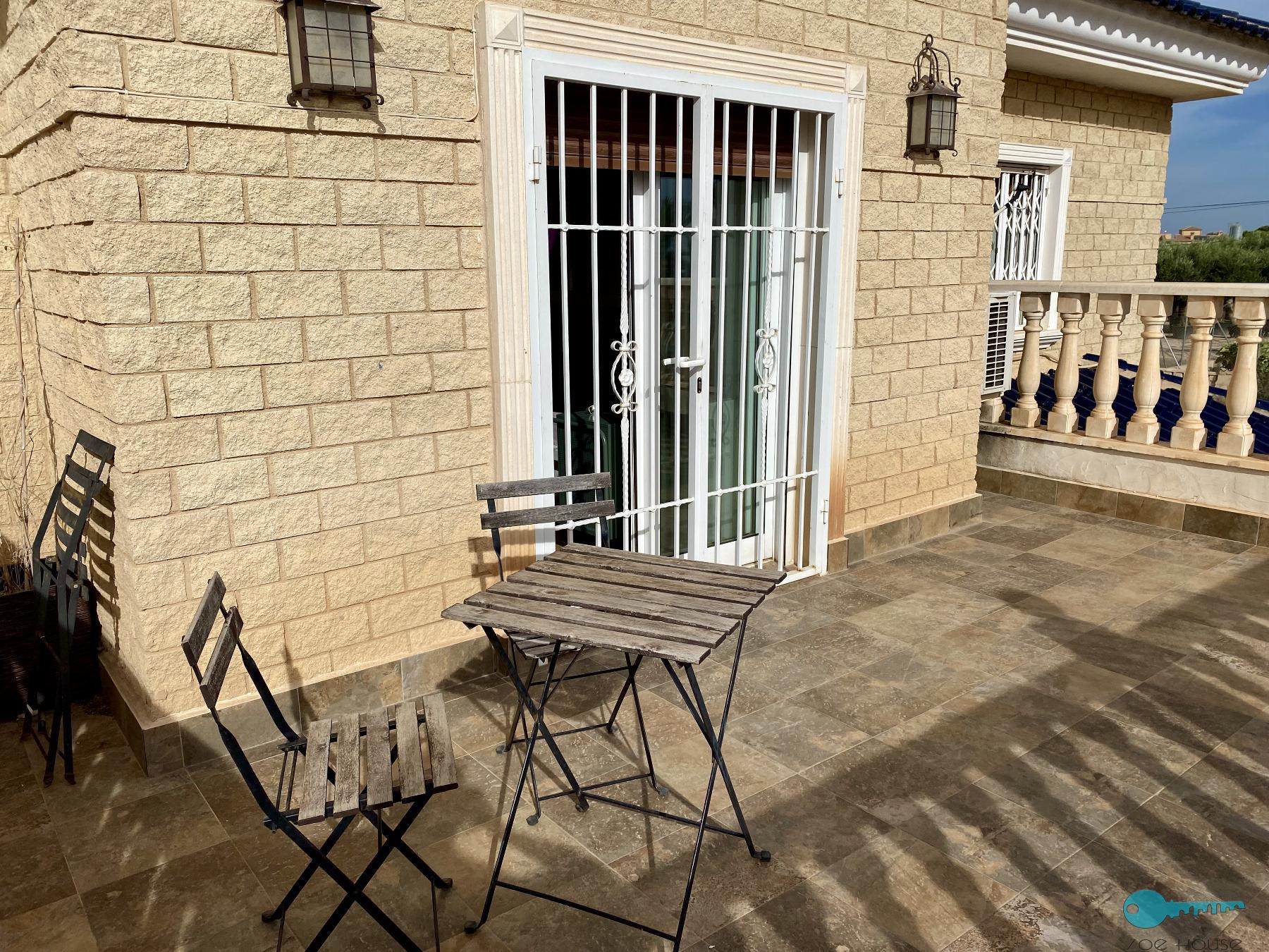 买卖 的 小屋 在 Elche-Elx