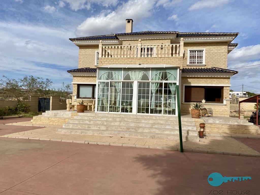 买卖 的 小屋 在 Elche-Elx