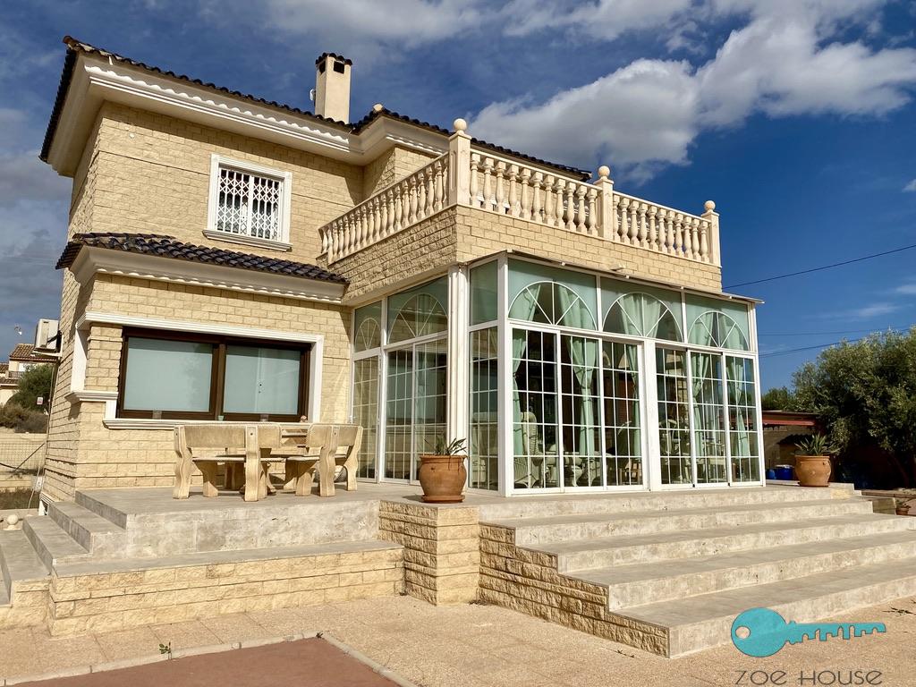 买卖 的 小屋 在 Elche-Elx