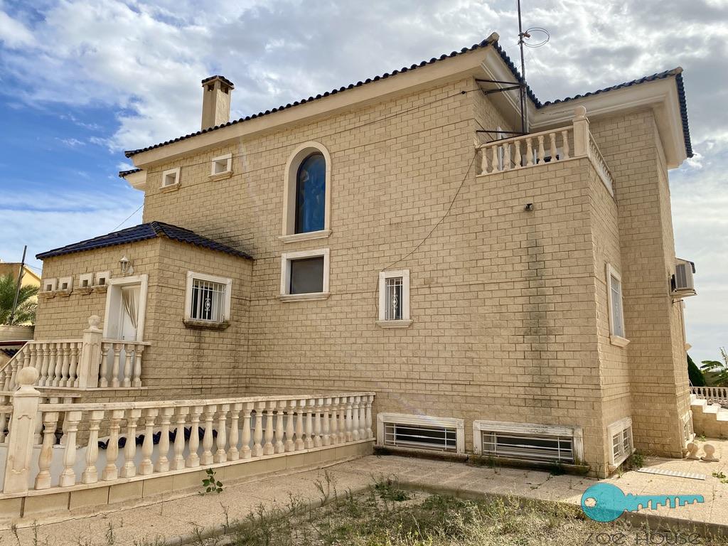 买卖 的 小屋 在 Elche-Elx
