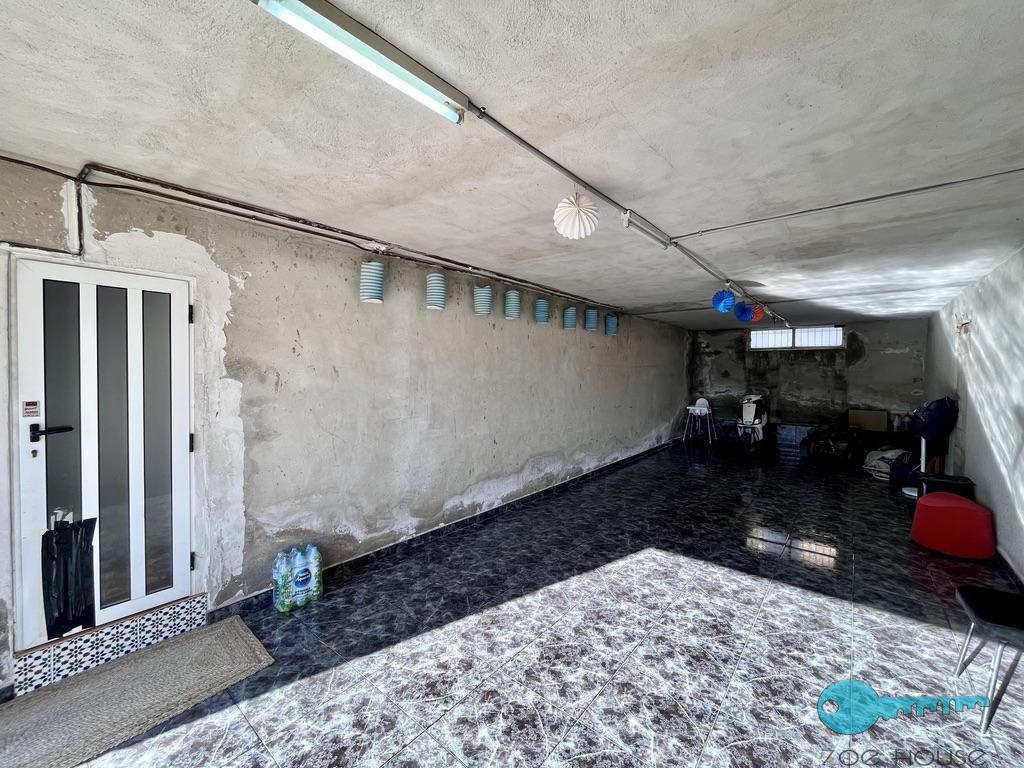 Zu verkaufen von chalet in
 Aspe