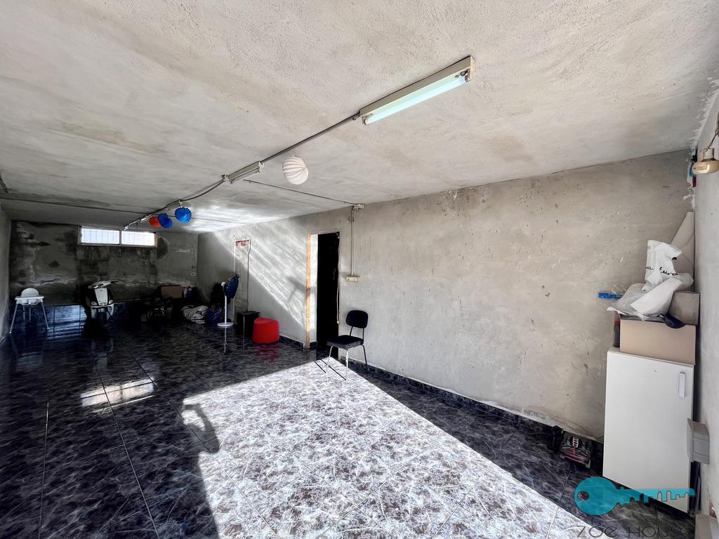 Zu verkaufen von chalet in
 Aspe