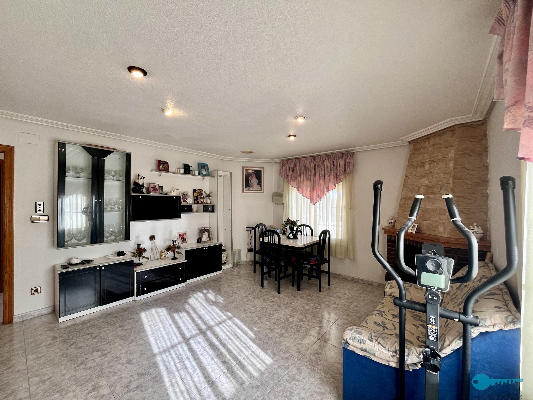 Zu verkaufen von chalet in
 Aspe