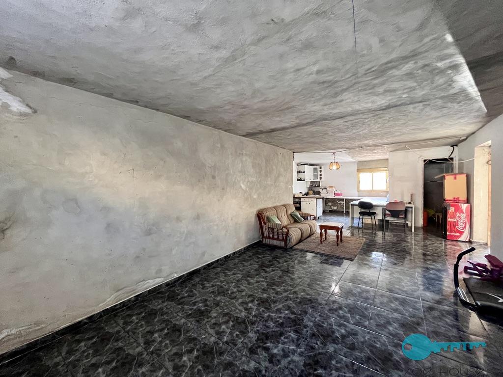 Zu verkaufen von chalet in
 Aspe