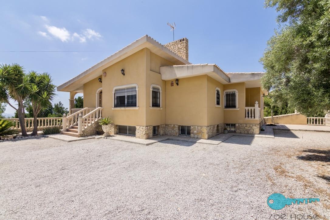 Vendita di chalet in Crevillent