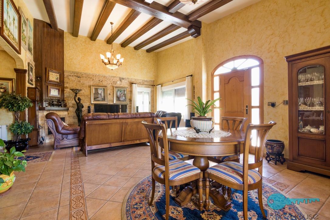 Vendita di chalet in Crevillent