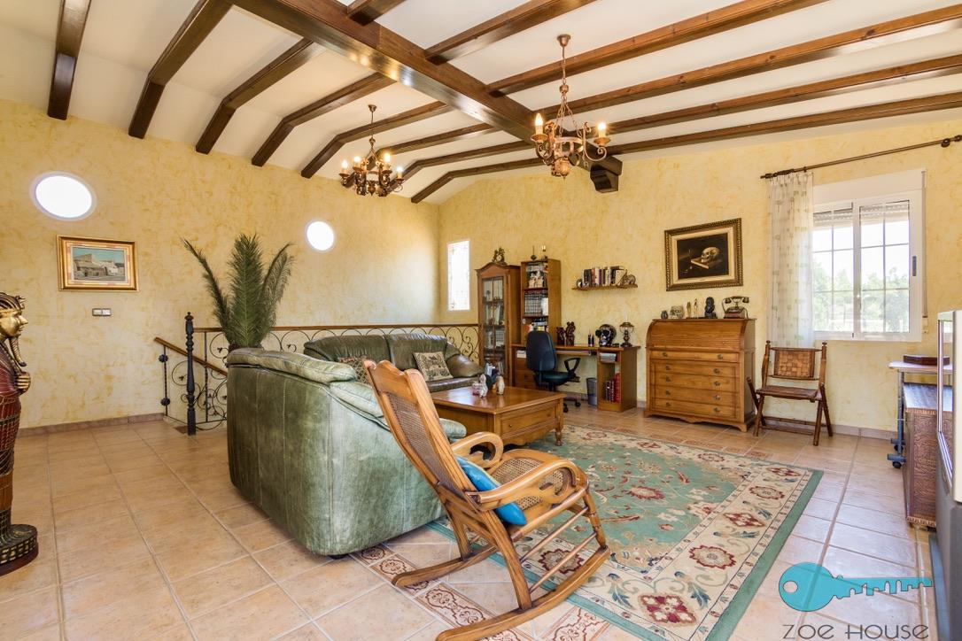Vendita di chalet in Crevillent