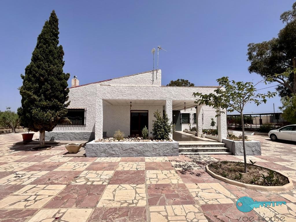 Venta de chalet en Elche-Elx