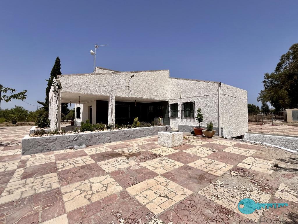 Venta de chalet en Elche-Elx