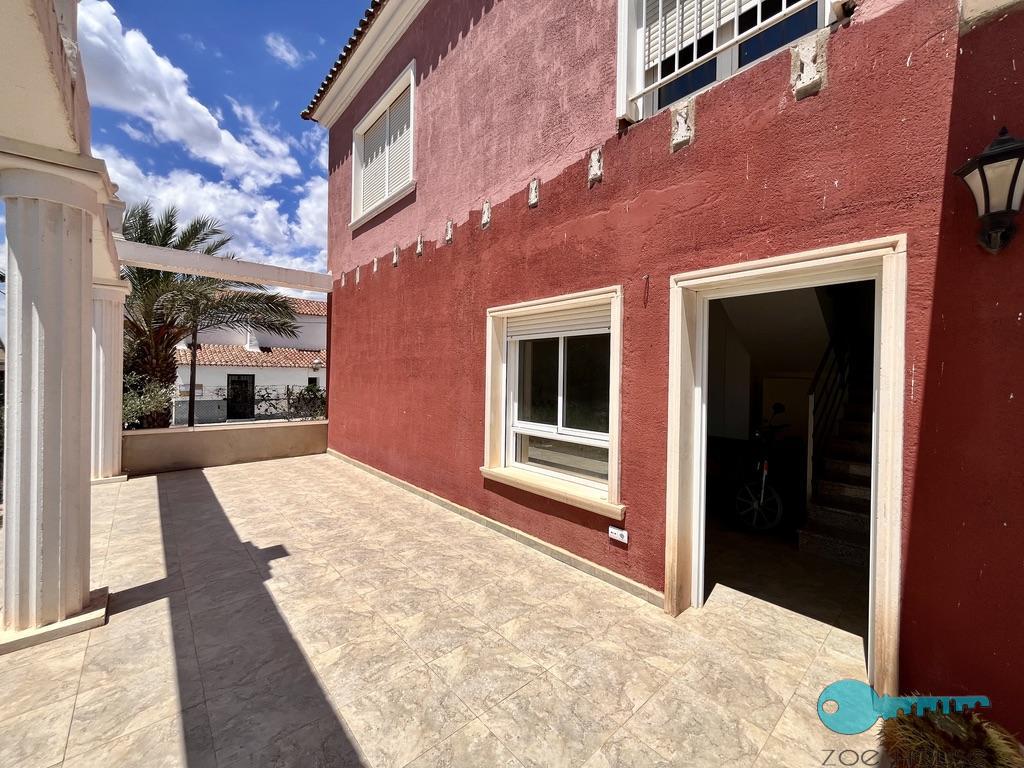 Venta de chalet en Elche-Elx
