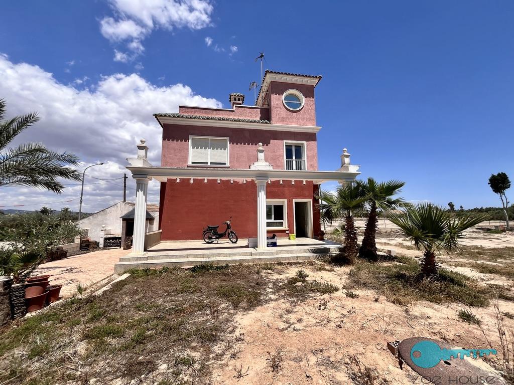 Venta de chalet en Elche-Elx