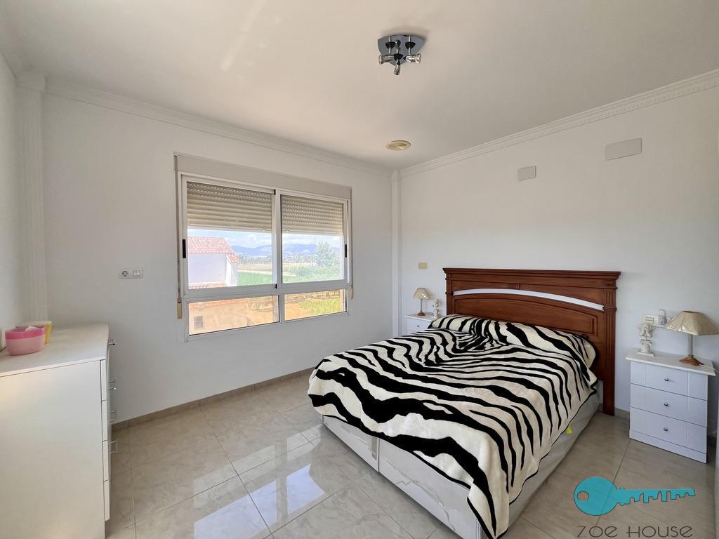 Venta de chalet en Elche-Elx