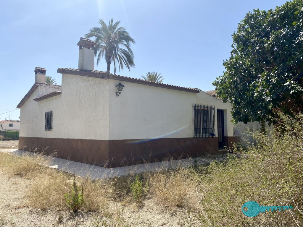 بيع من الشاليه في Elche-Elx