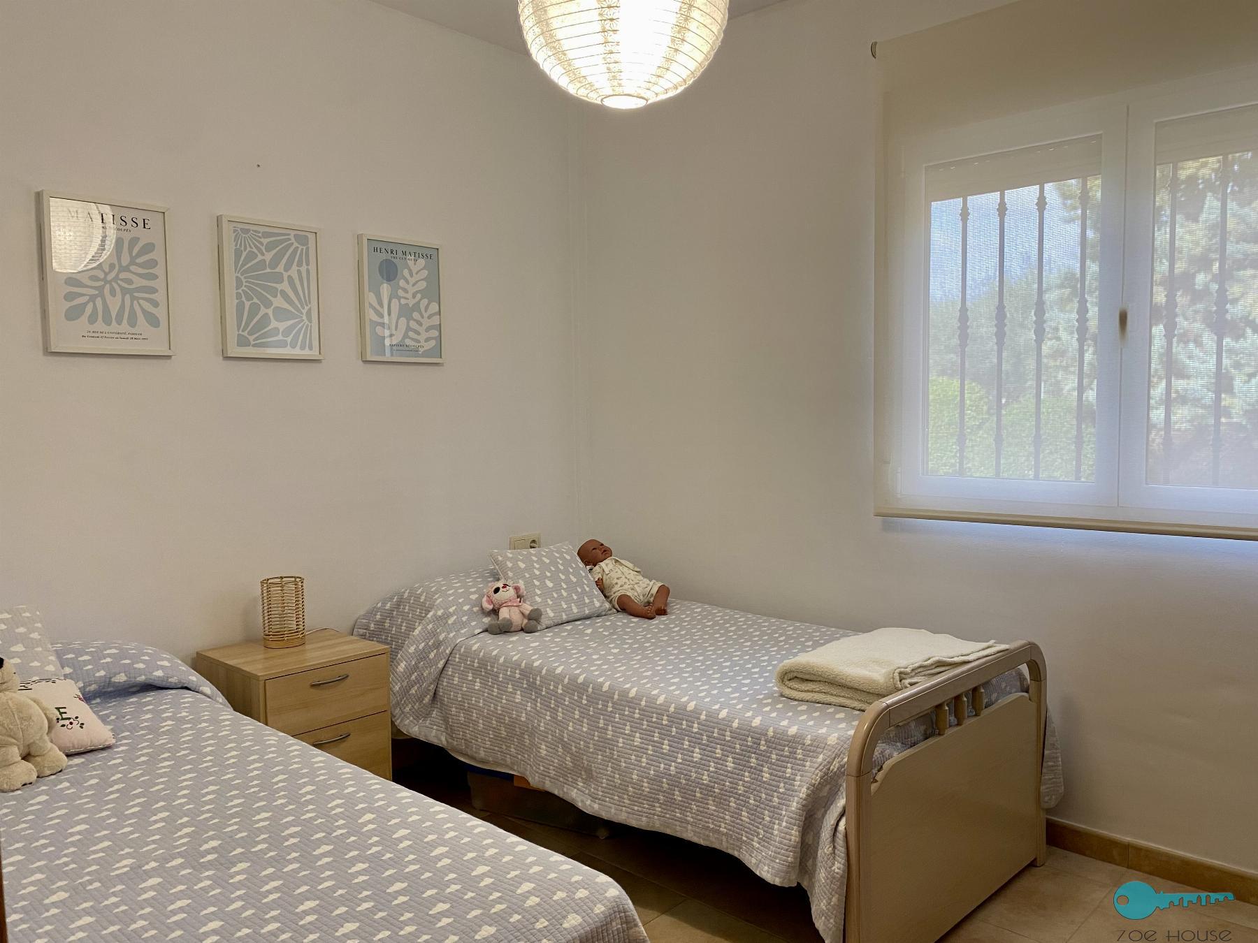 For sale of chalet in Crevillent