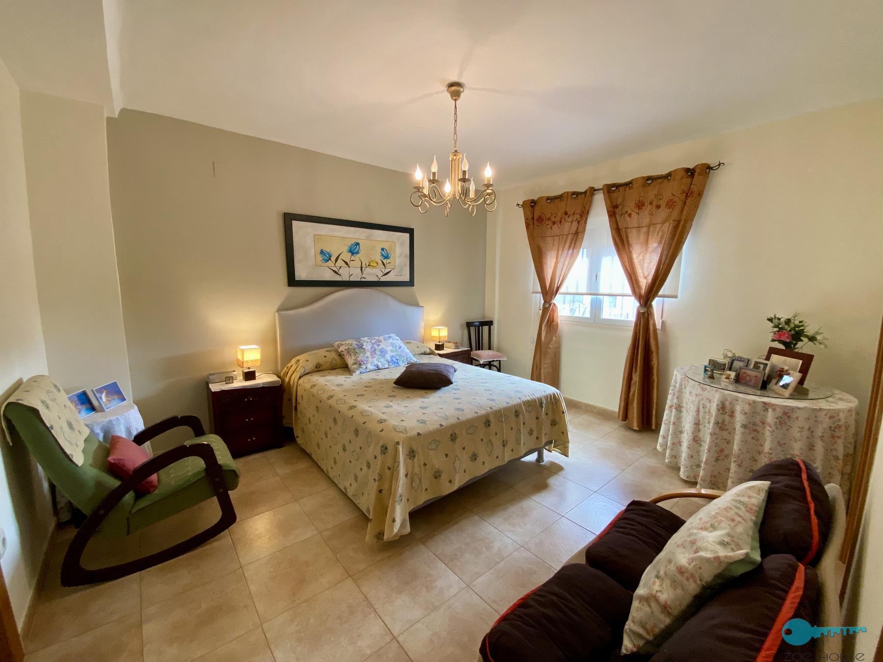 For sale of chalet in Crevillent