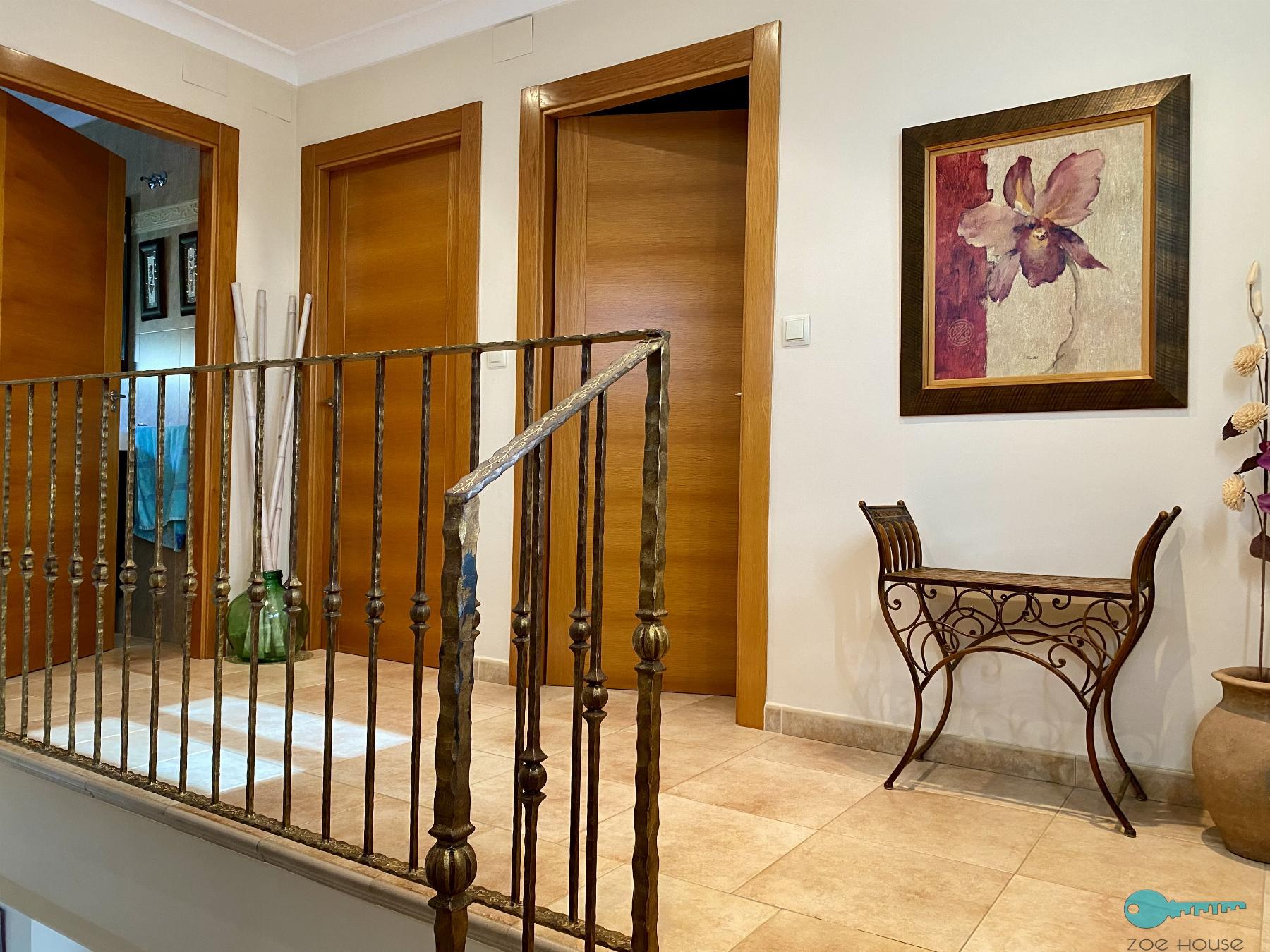 For sale of chalet in Crevillent