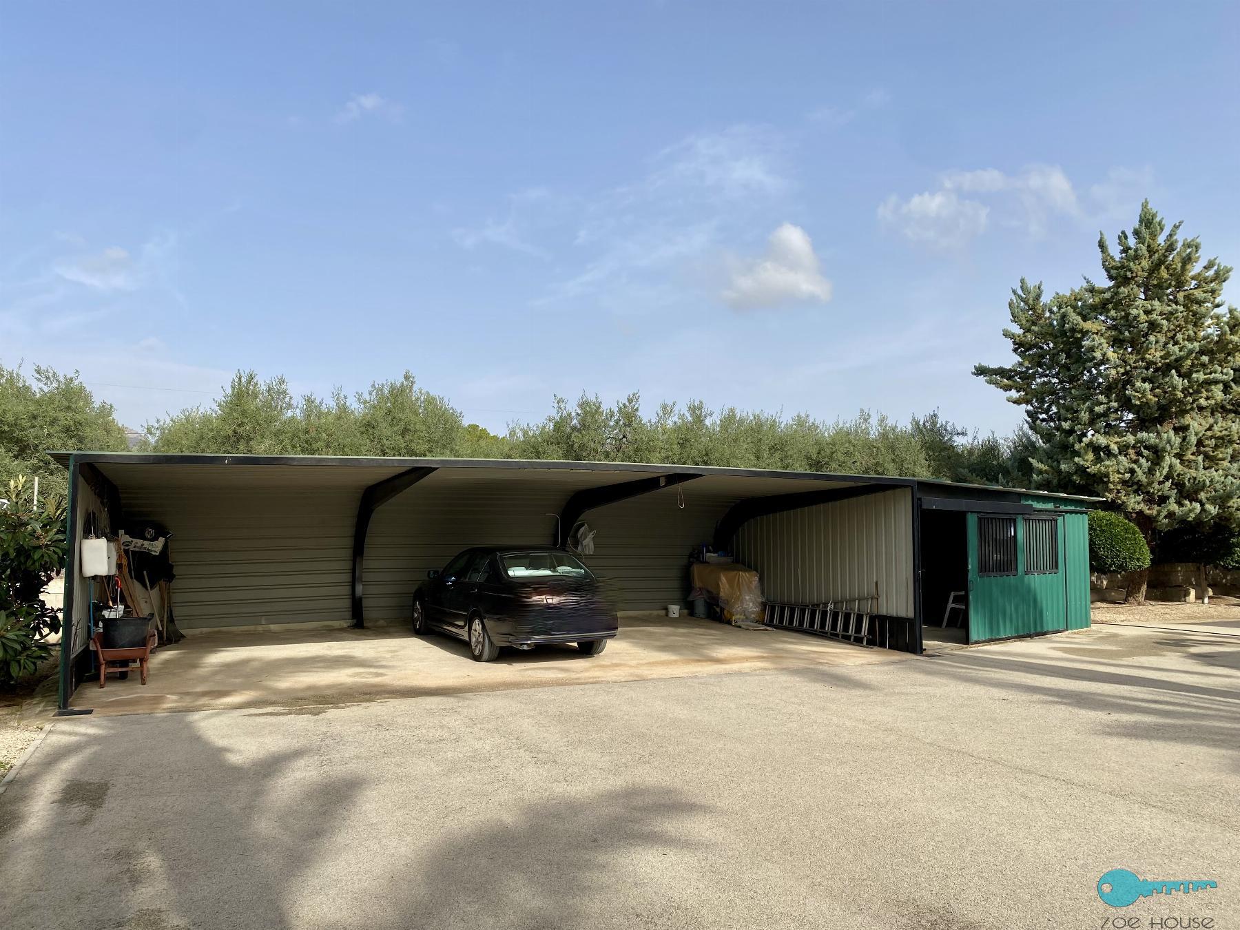 For sale of chalet in Crevillent