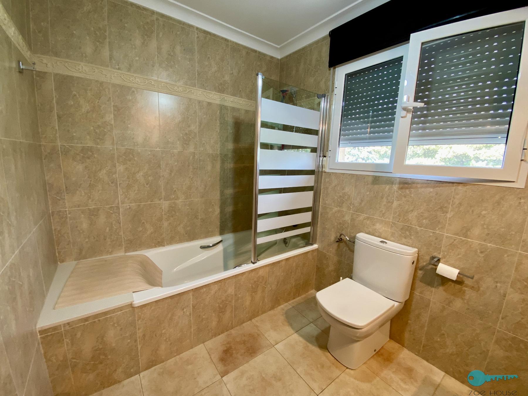 For sale of chalet in Crevillent
