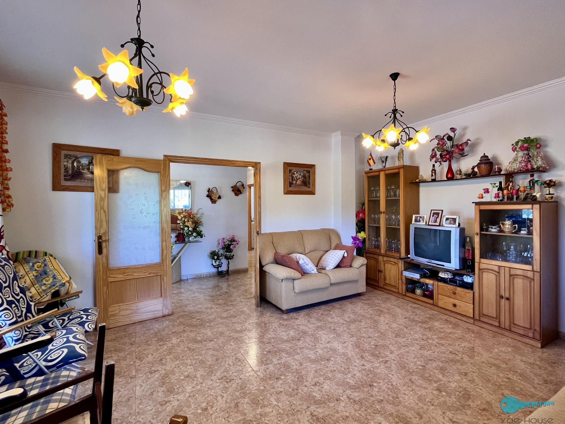 For sale of chalet in Elche-Elx