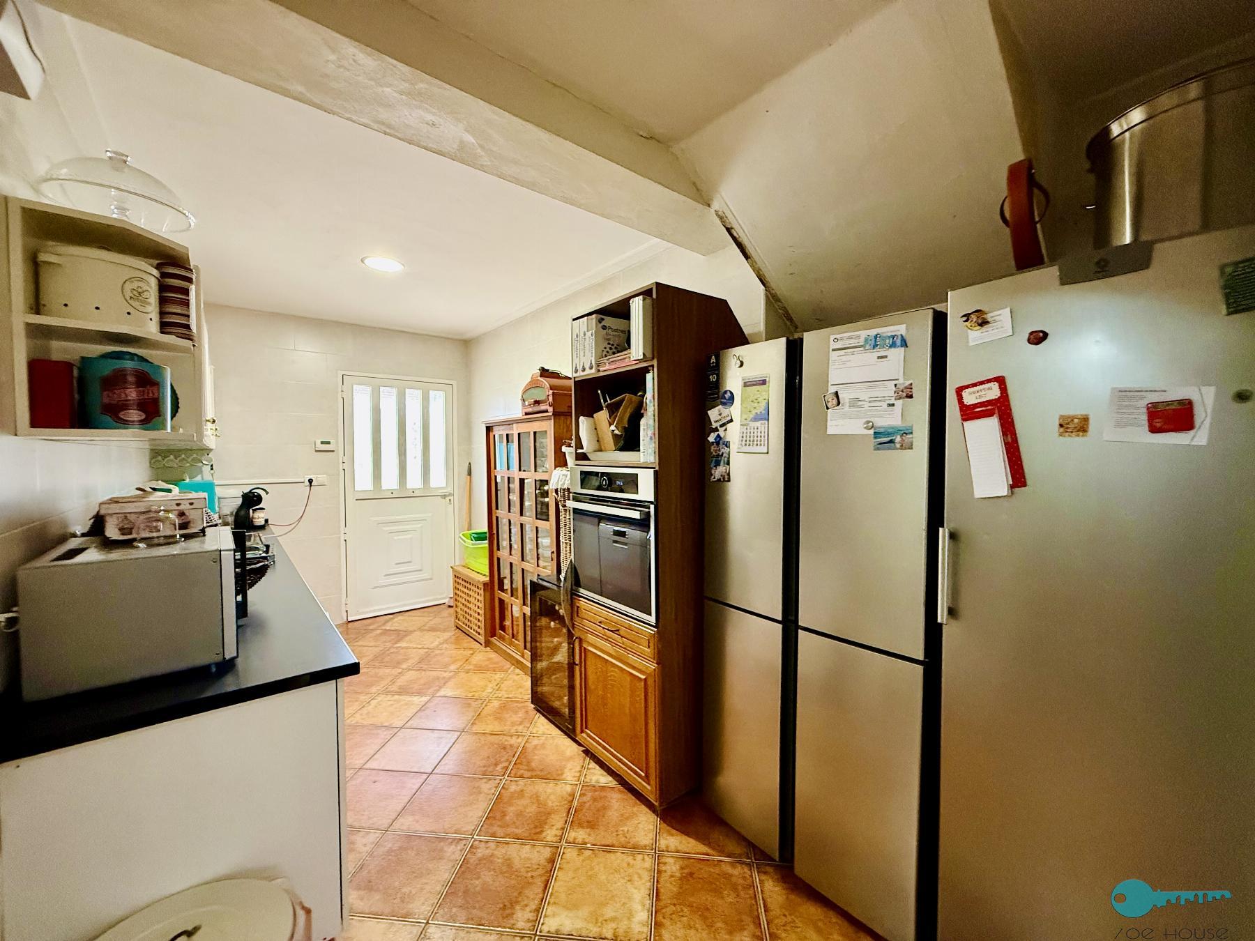 Zu verkaufen von chalet in
 Elche-Elx