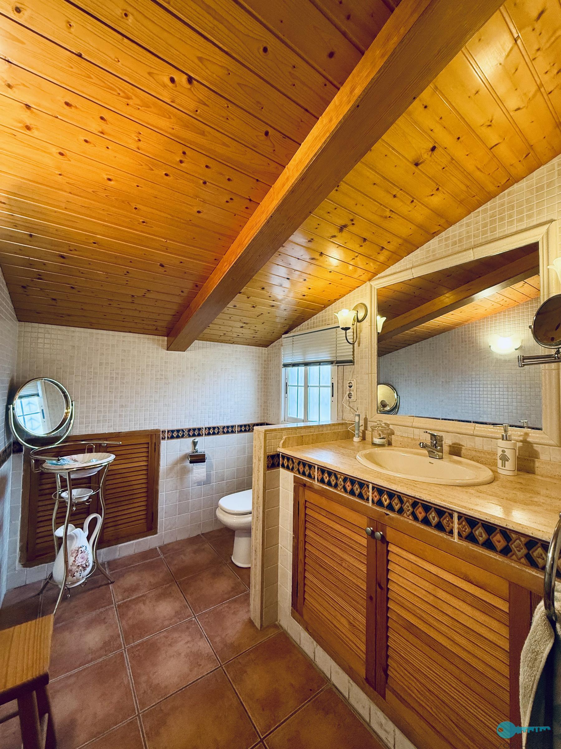 Zu verkaufen von chalet in
 Elche-Elx