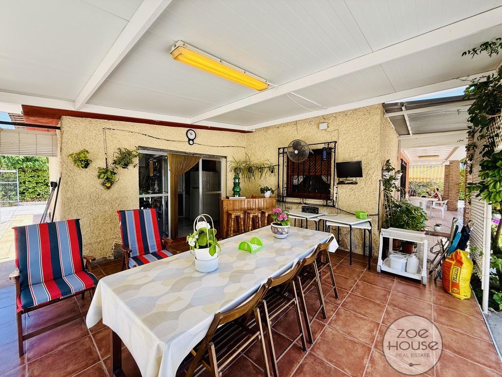 Venta de chalet en Elche-Elx