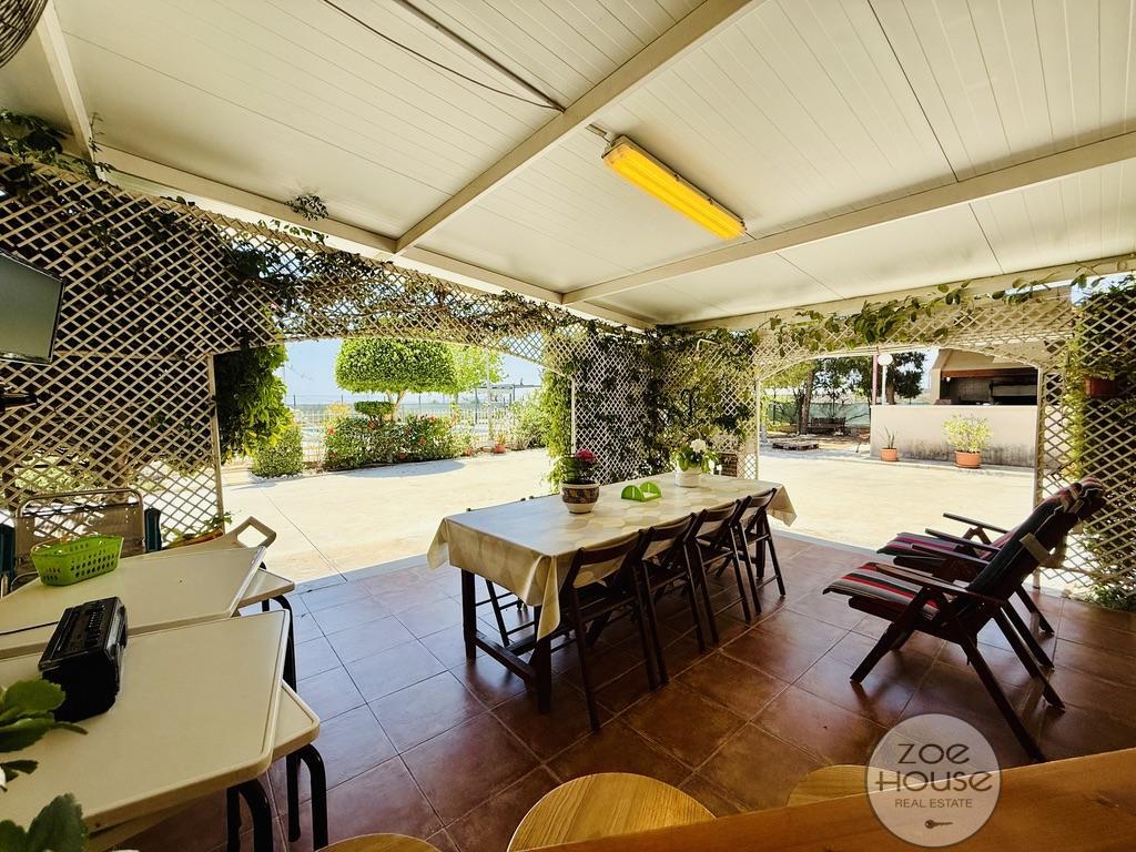 Venta de chalet en Elche-Elx