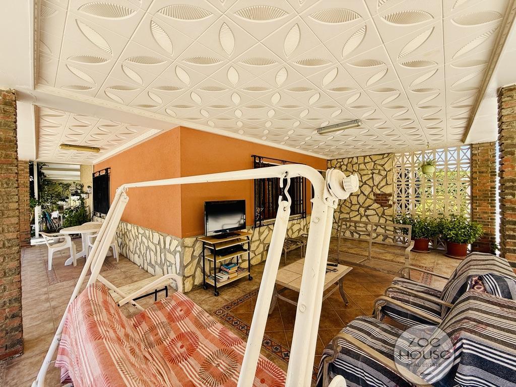 Venta de chalet en Elche-Elx