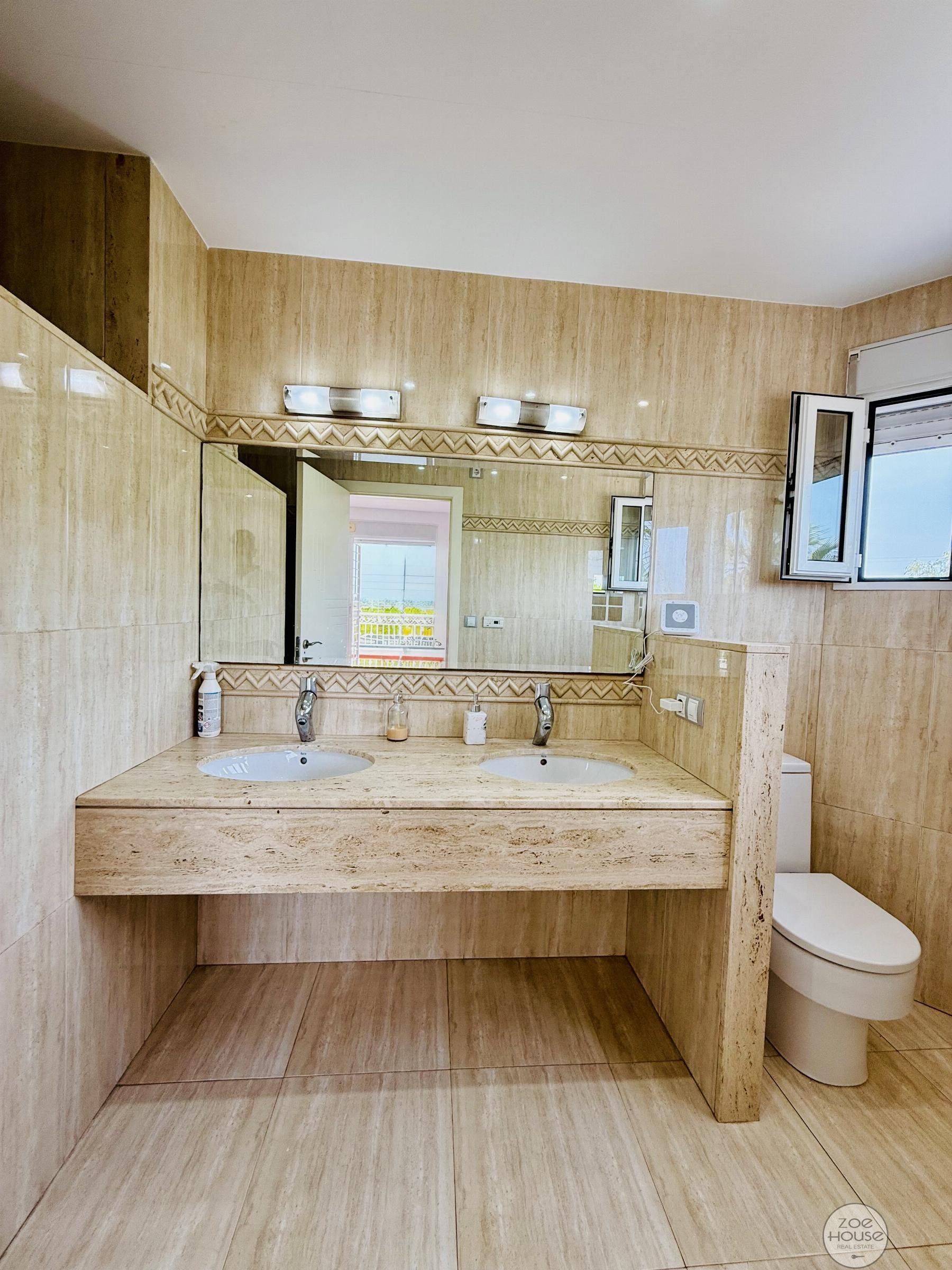 Baño suite