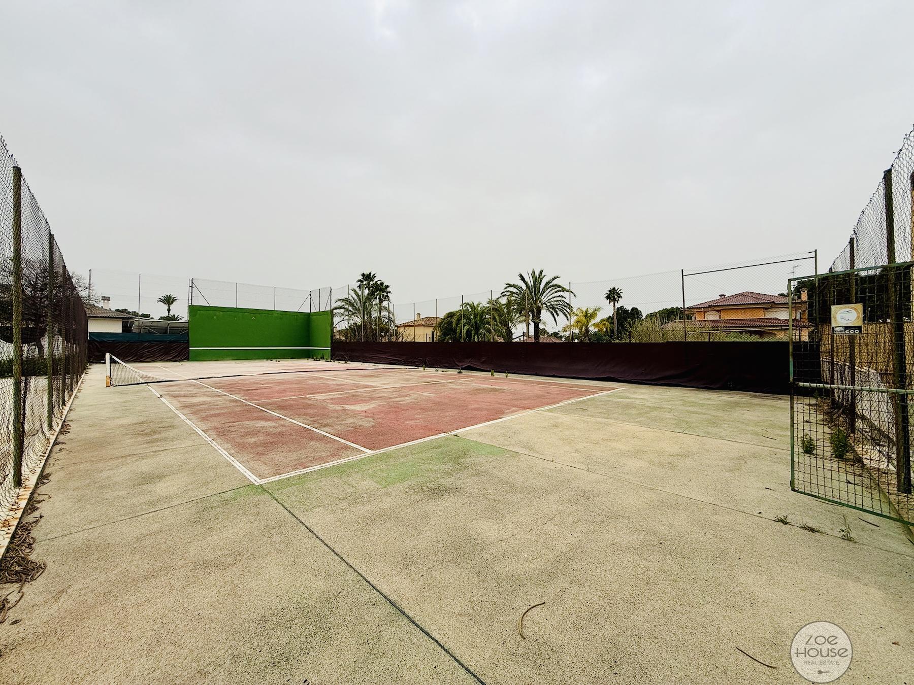 Venta de chalet en Elche-Elx