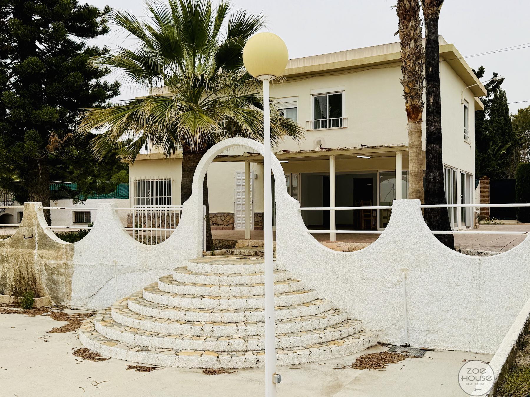 Venta de chalet en Elche-Elx