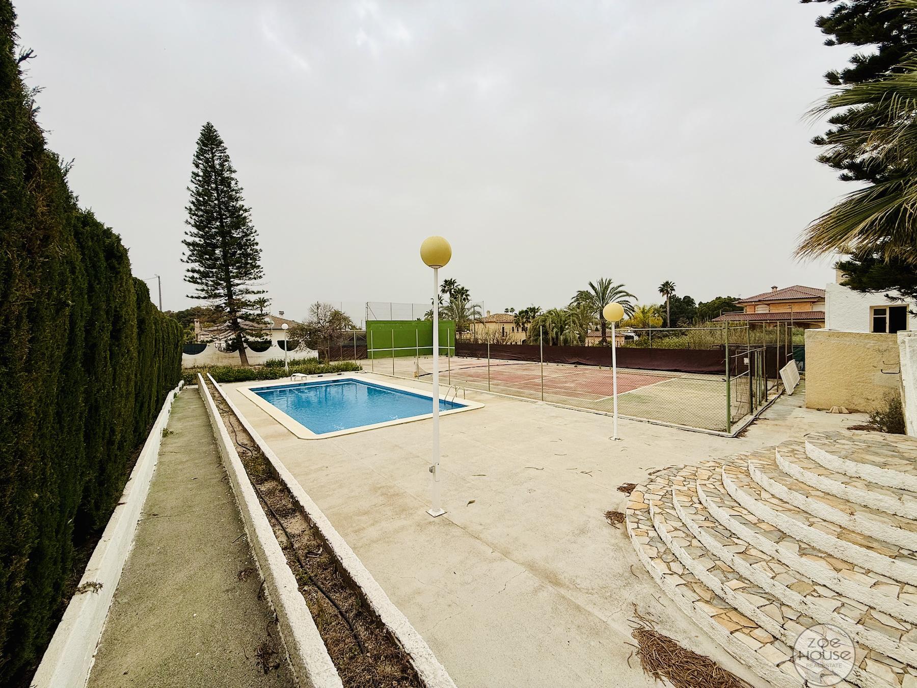 Venta de chalet en Elche-Elx