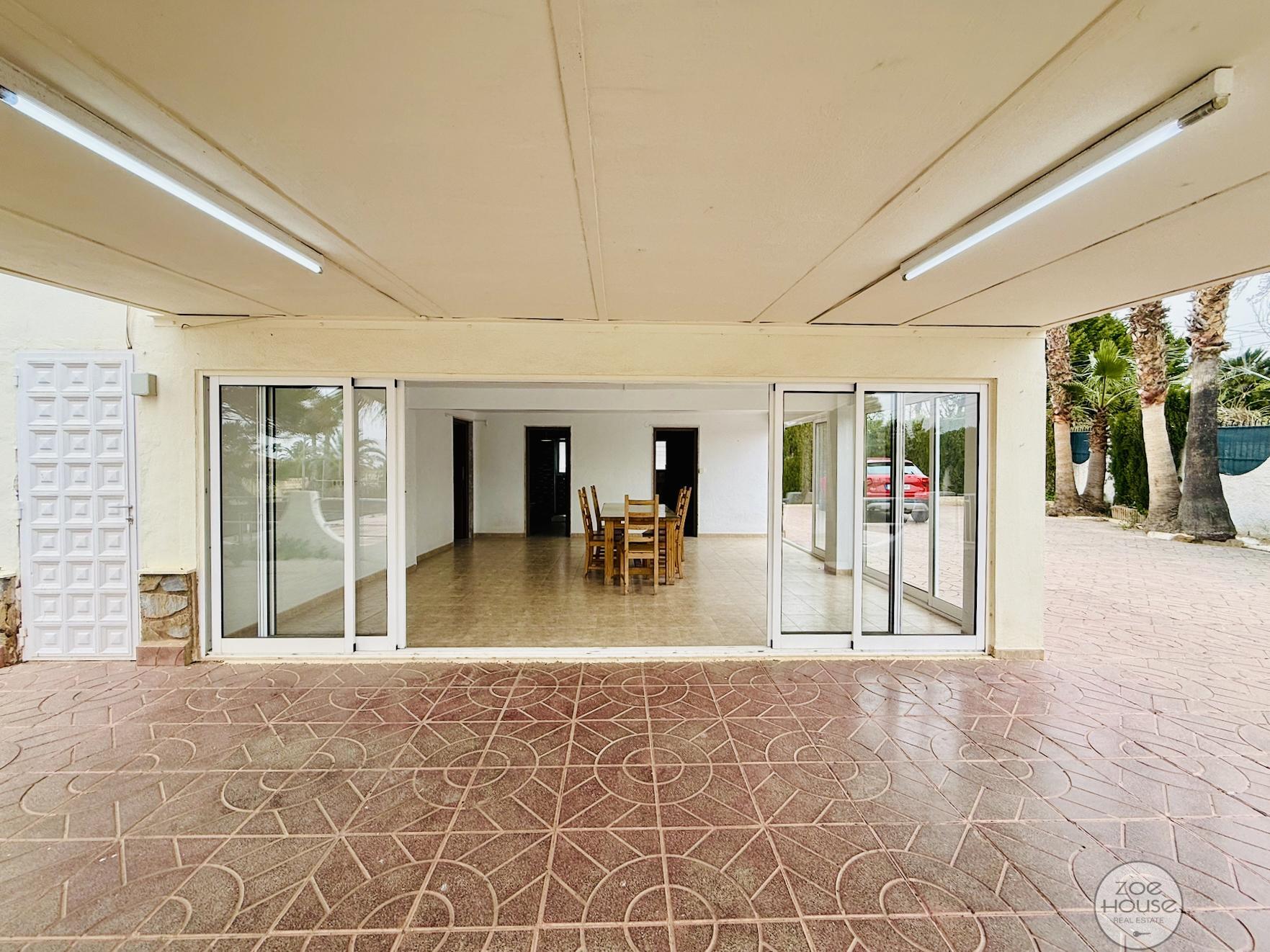 Venta de chalet en Elche-Elx