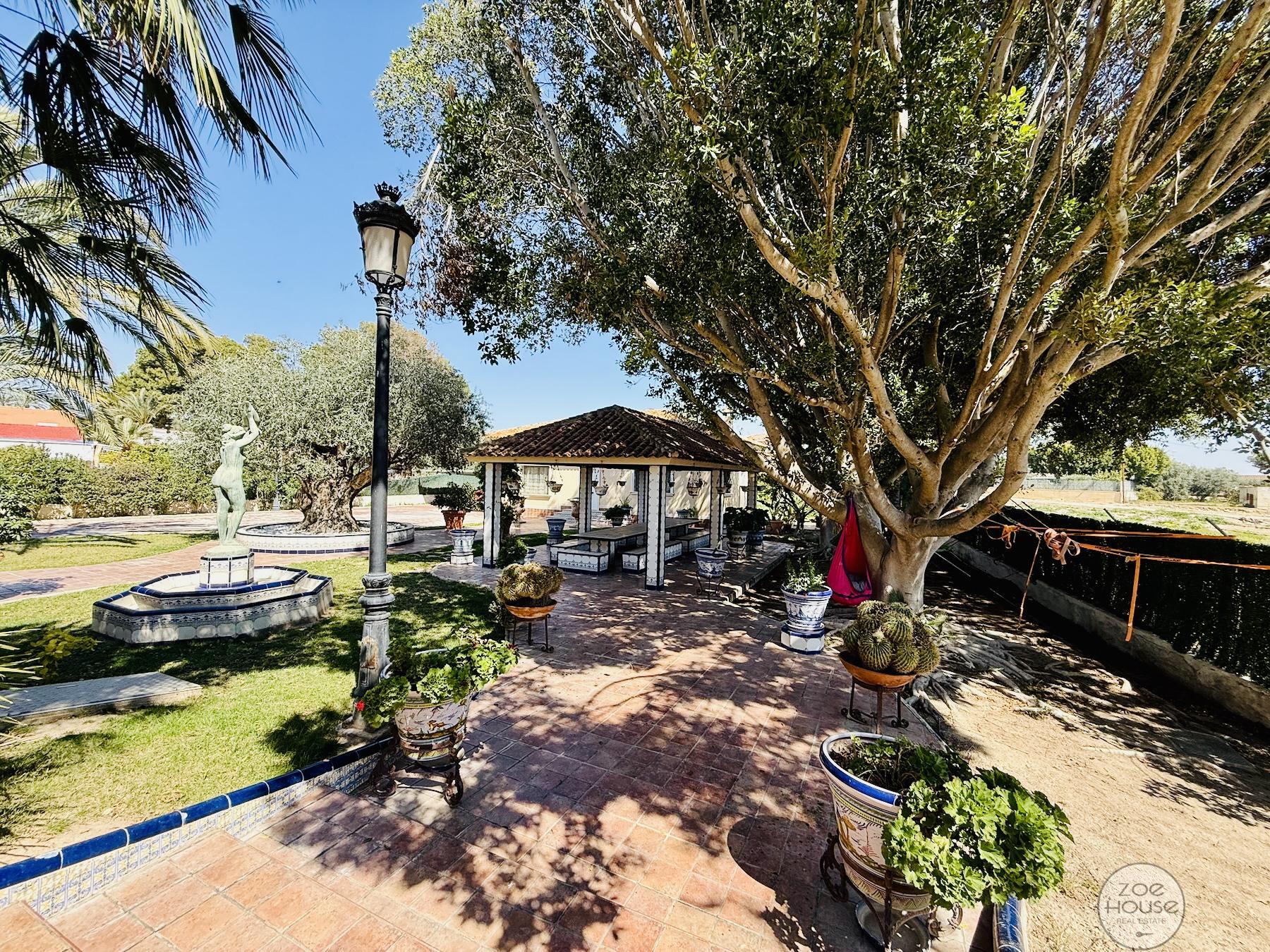 Venta de chalet en Elche-Elx