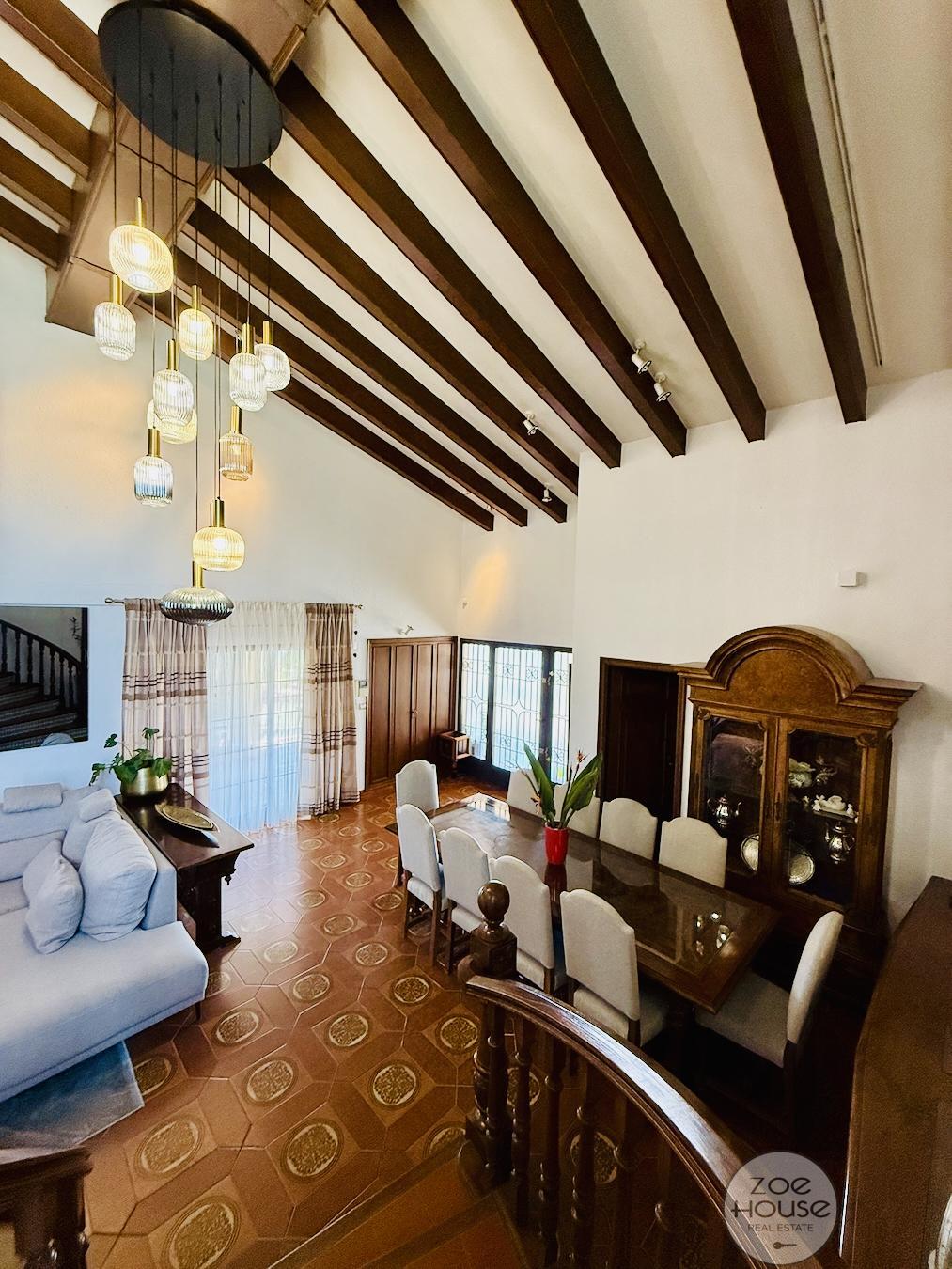 Venta de chalet en Elche-Elx