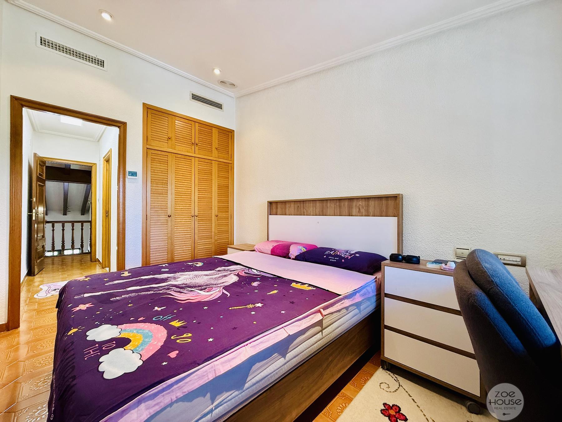 Venta de chalet en Elche-Elx