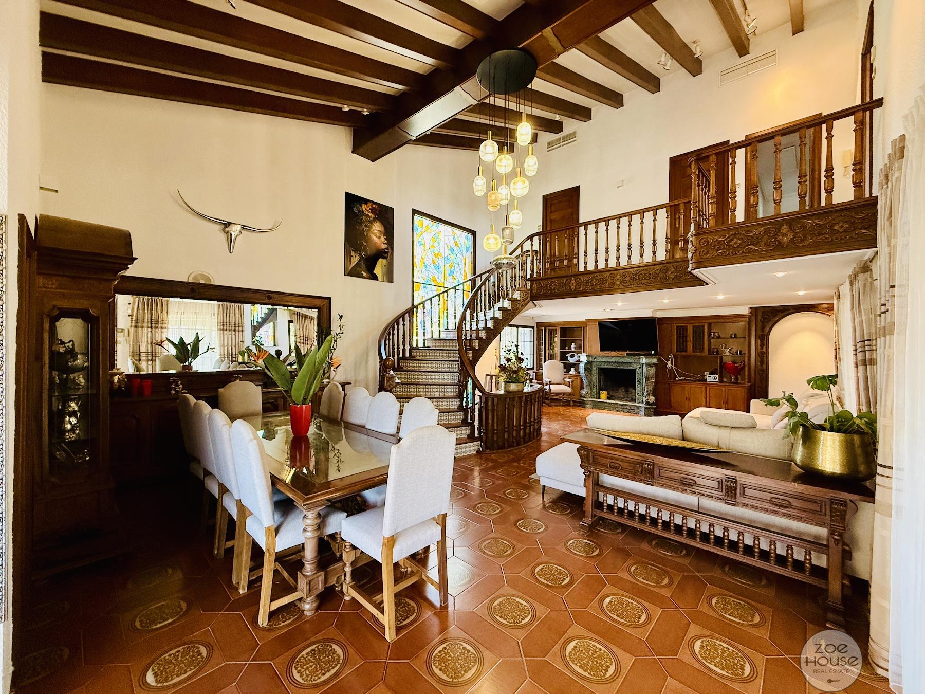 Venta de chalet en Elche-Elx