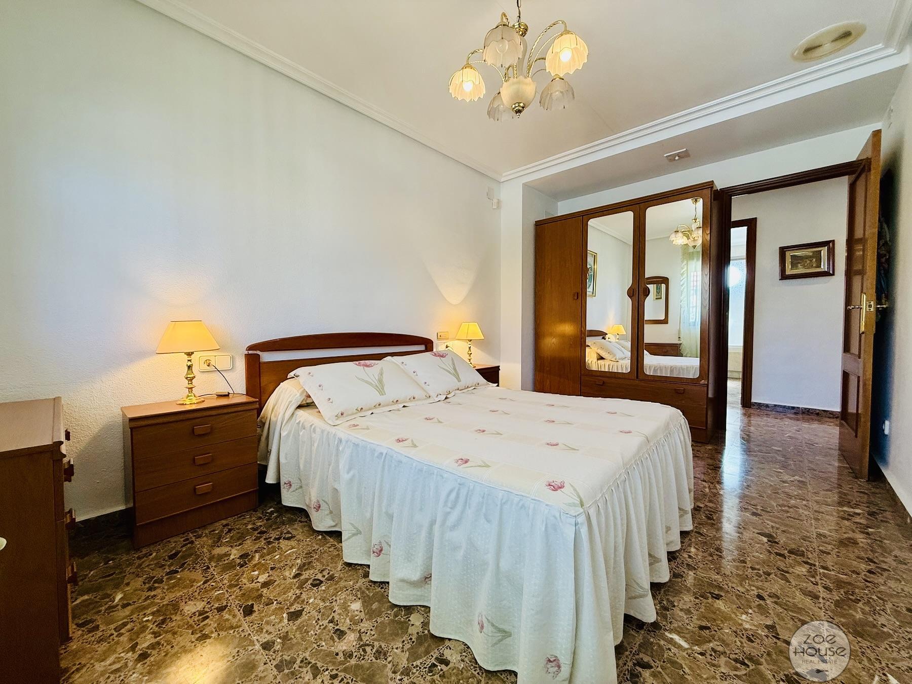 Venta de chalet en Elche-Elx